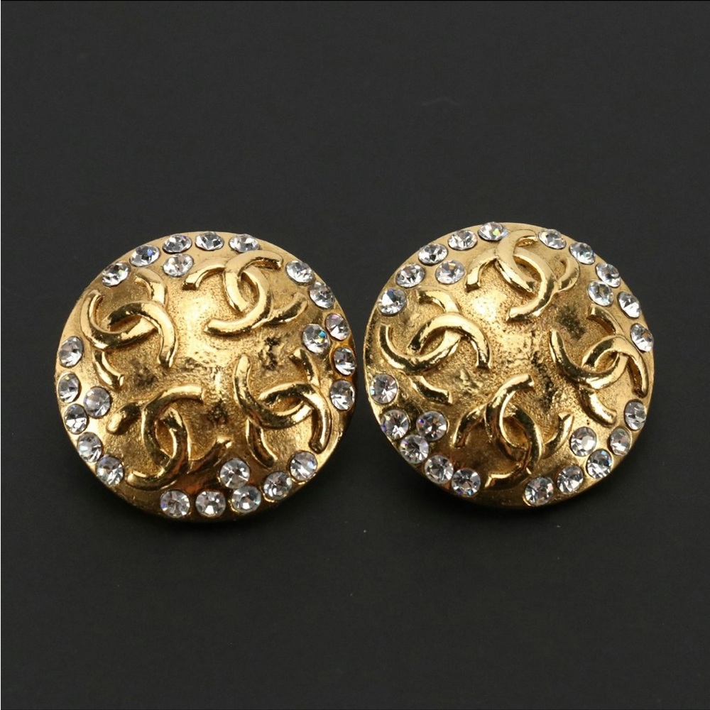 CHANEL Gold Strass CC Clip Earrings